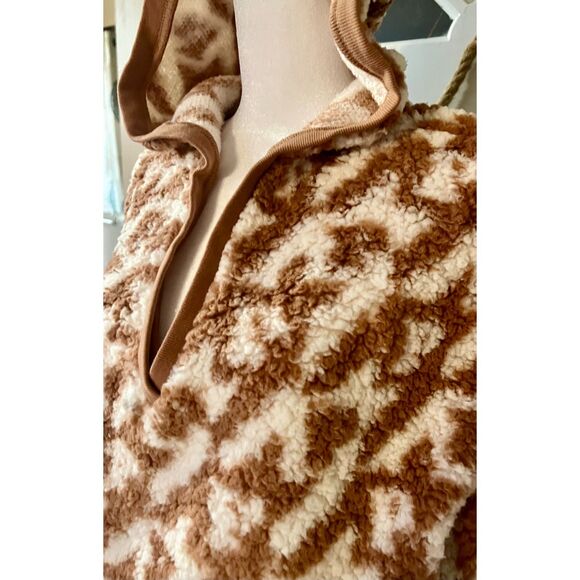 VS Pink Sherpa Oversized Pullover Hoodie V-neck in Brown White, Sz XS - Picture 10 of 16